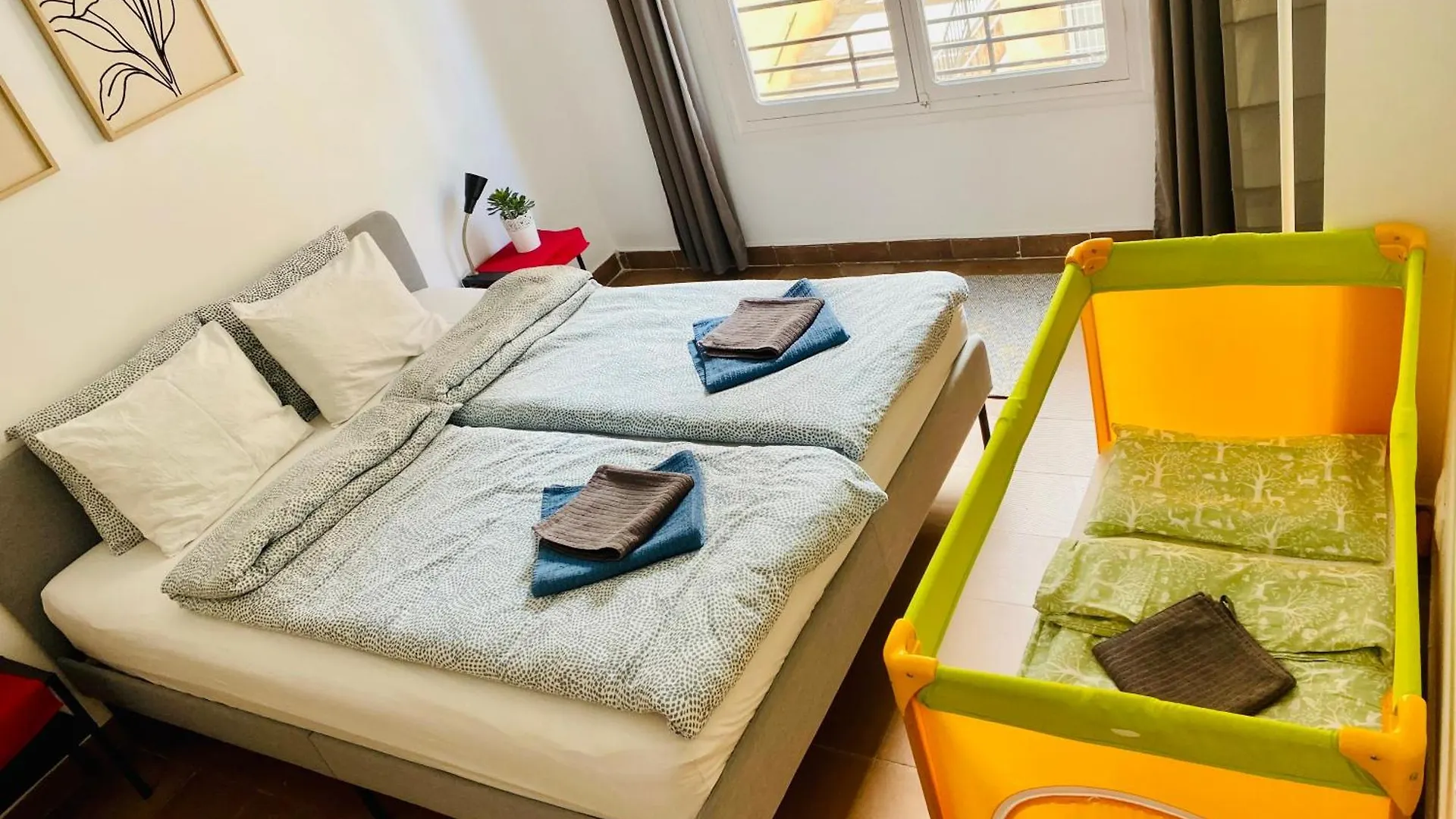Apartamento Moderno En Centro-Malaga Con Balcon