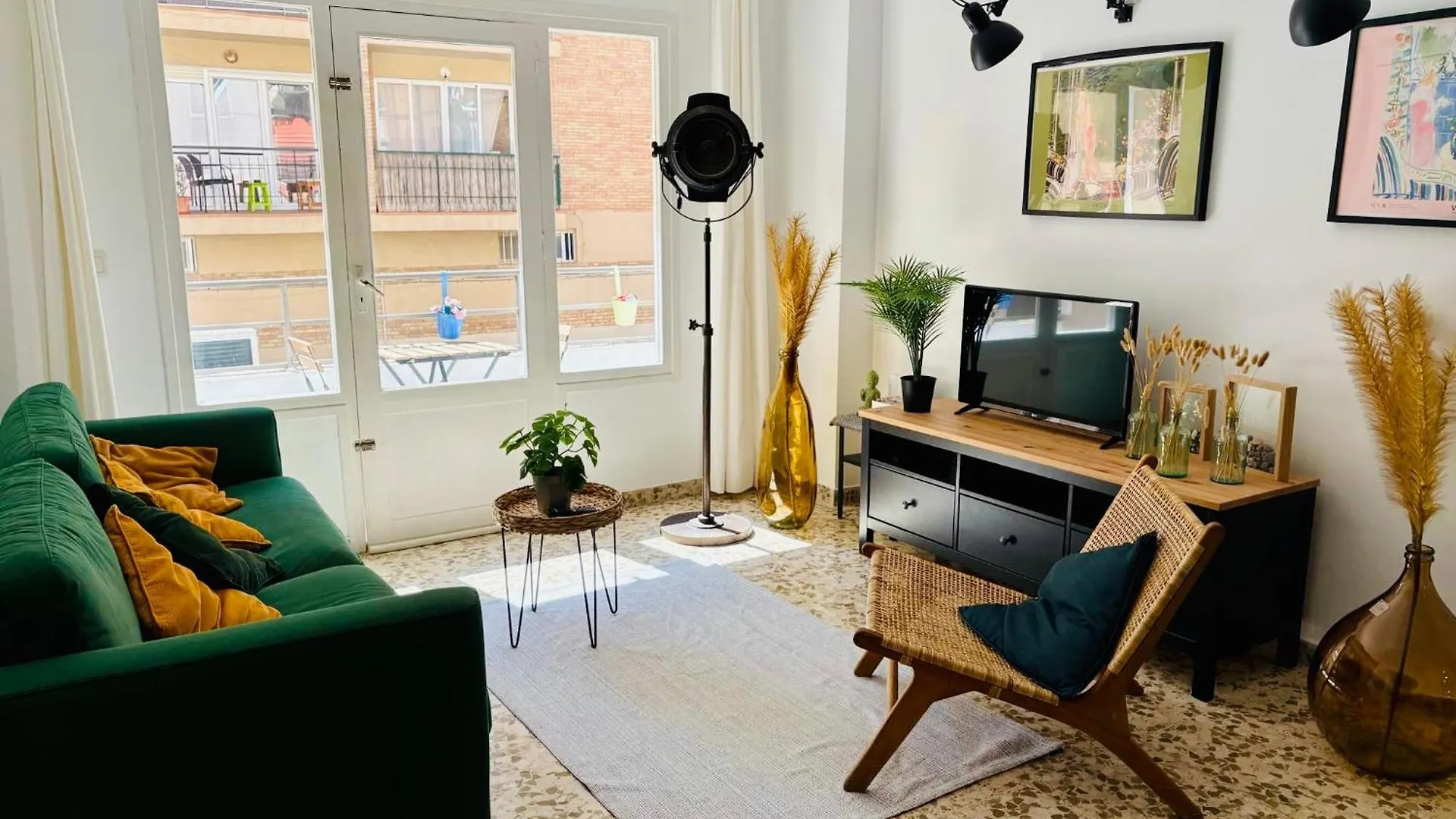Apartamento Moderno En Centro-Malaga Con Balcon 0*, Malaga Spain