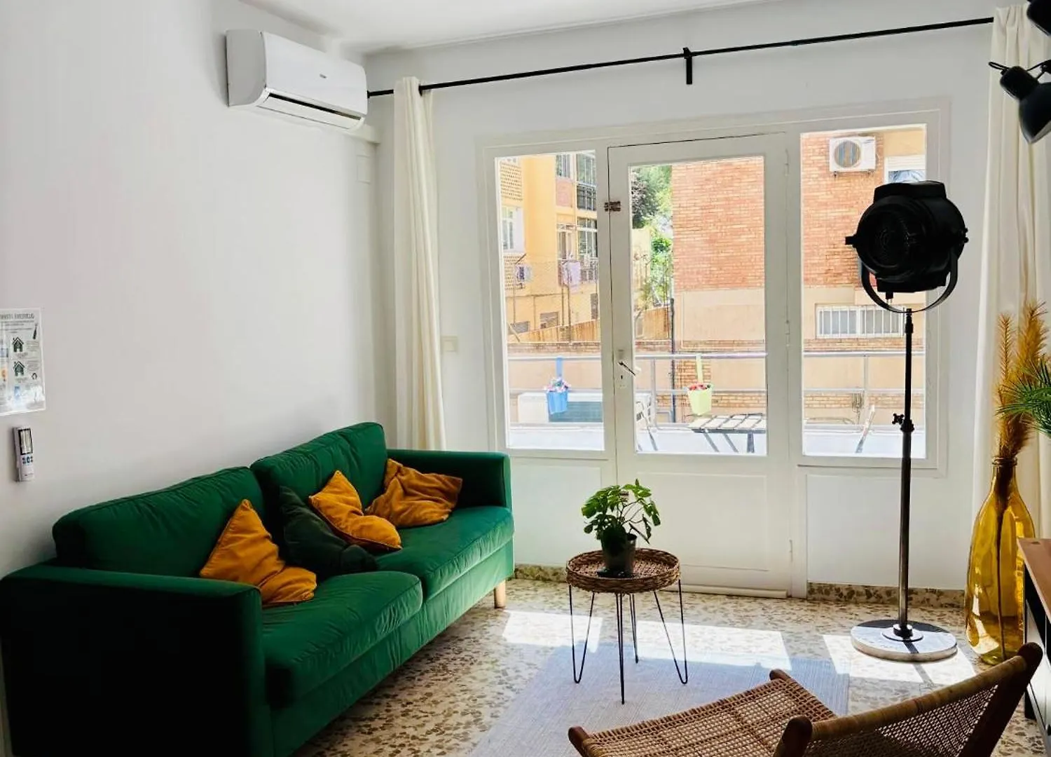 Apartamento Moderno En Centro-Malaga Con Balcon